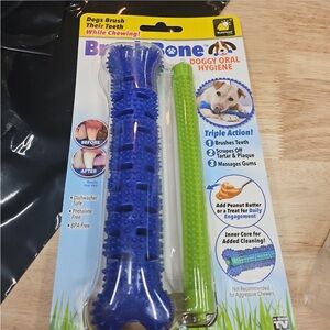 Doggy oral hygiene for teeth